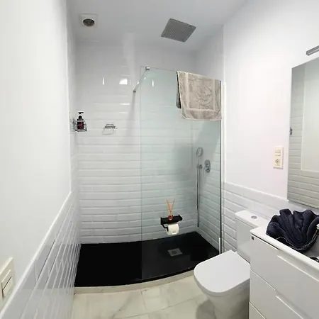Apartment Angelos Urban Spacious Perfect For Remote Workers And Vacationers By Namaste Elite